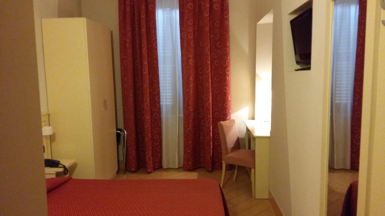 Hotel Cavour Asti Extérieur photo